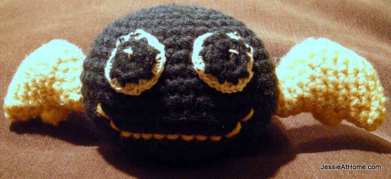 black-crochet-bat