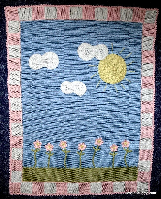 Happy-Flower-Blanket-Done