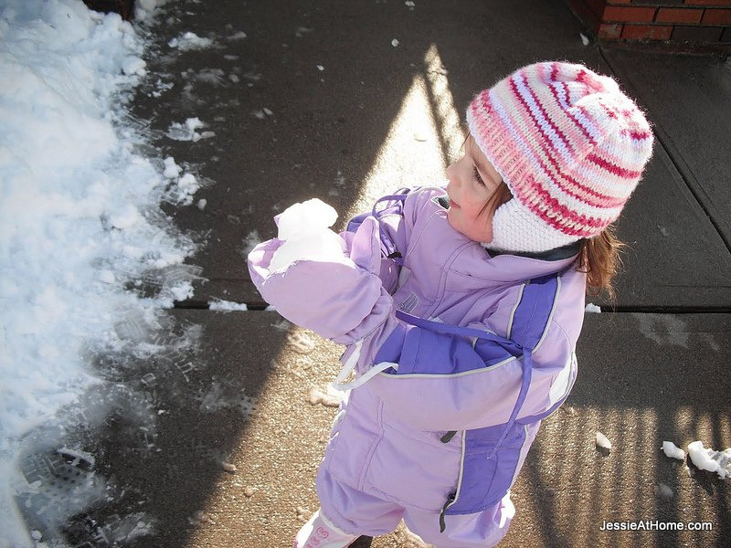 Vada's-snowman-Snow-Day-February-2010