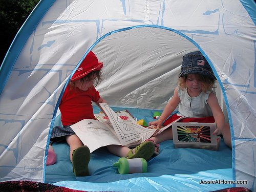 in-the-tent-before-the-Memorial-Day-Parade-2010