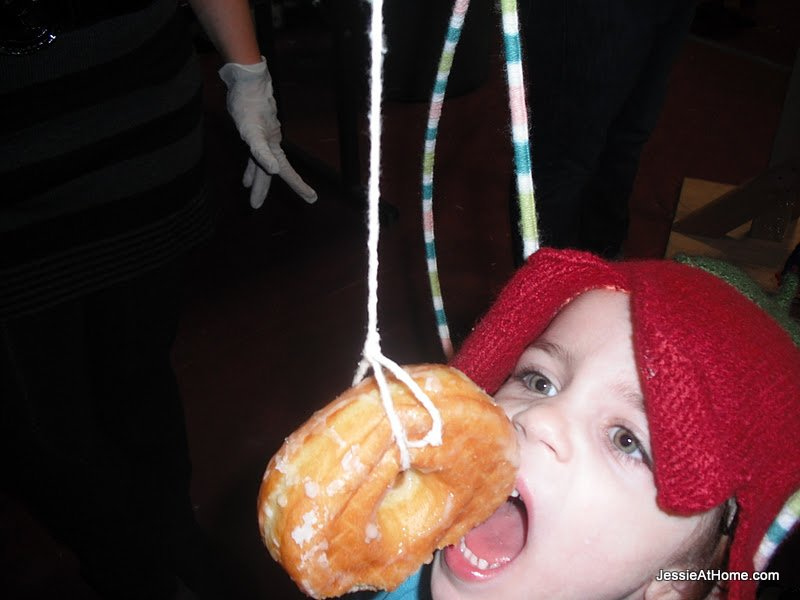 Vada-trying-to-catch-a-doughnut