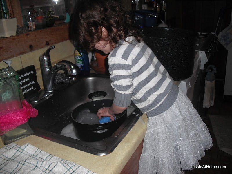 Vada-washing-dishes-Beverly 2011