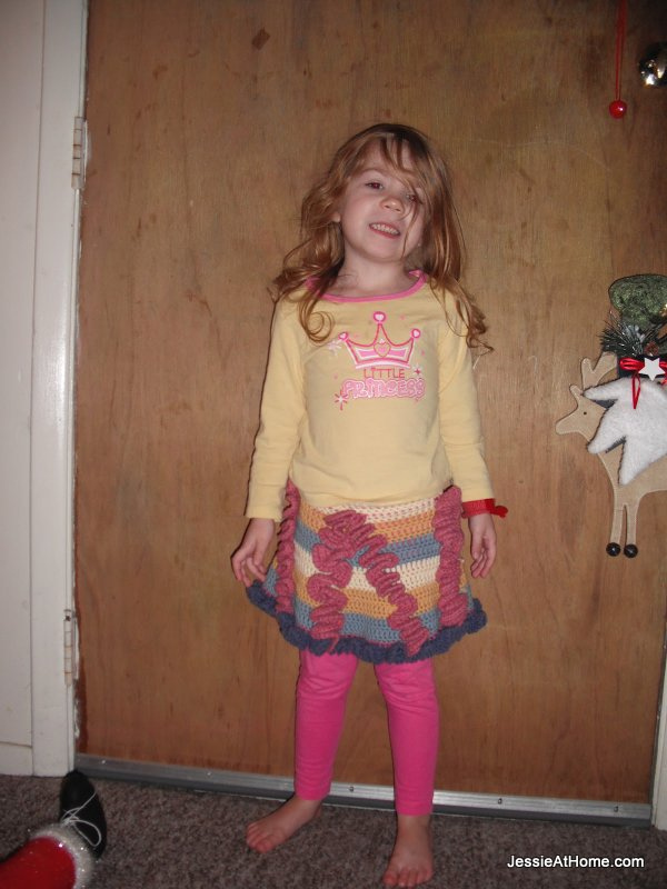 Kyla's-ruffled-crochet-skirt