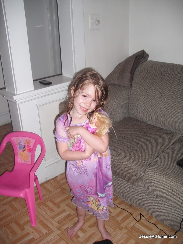 Rapunzel-pajamas-and-doll