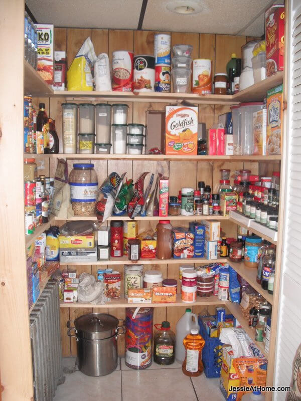 filled-up-pantry