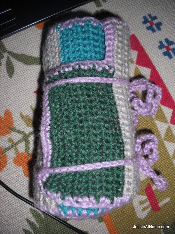 Crocheted-Hook-Case