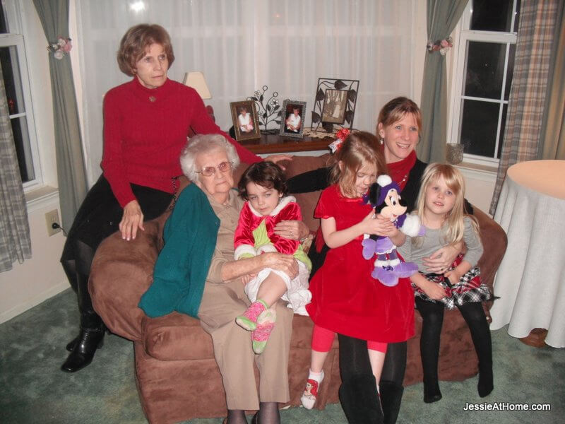 Four-Generations-of-Woman