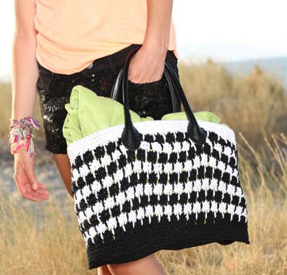 Acapulco Bag Kit #CrochetKit from @beCraftsy