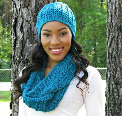 Country Appeal Beanie & Cowl Kit #CrochetKit from @beCraftsy