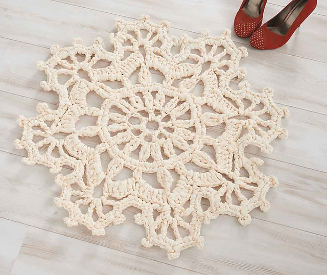 Snowflake Rug by Helen Glaze