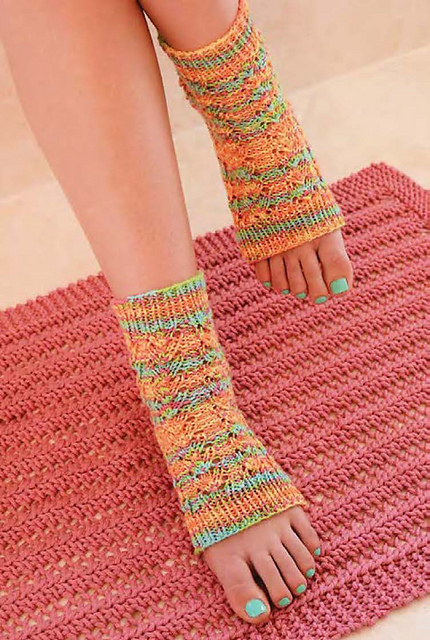 BATH KNITS: 30 Projects Made to Pamper