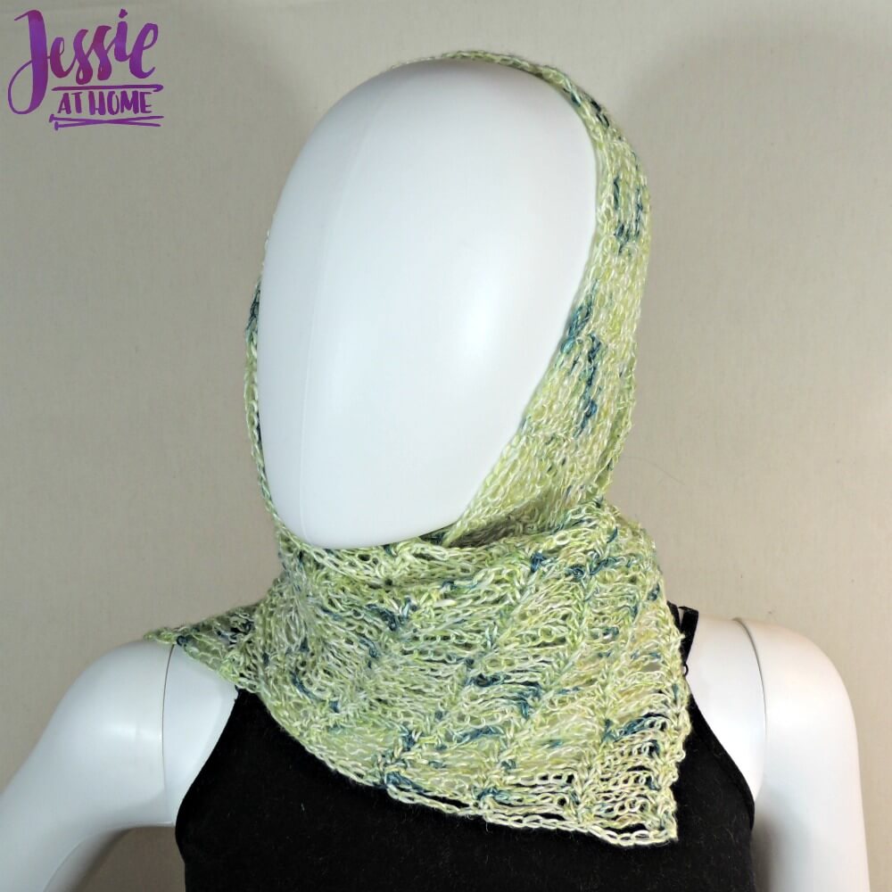 Unchained Scarf - free crochet pattern by Jessie At Home - 2