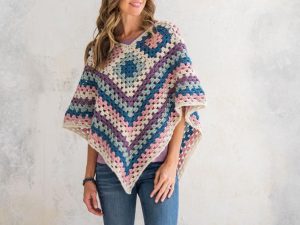 Granny Border Poncho Craftsy Crochet Kit