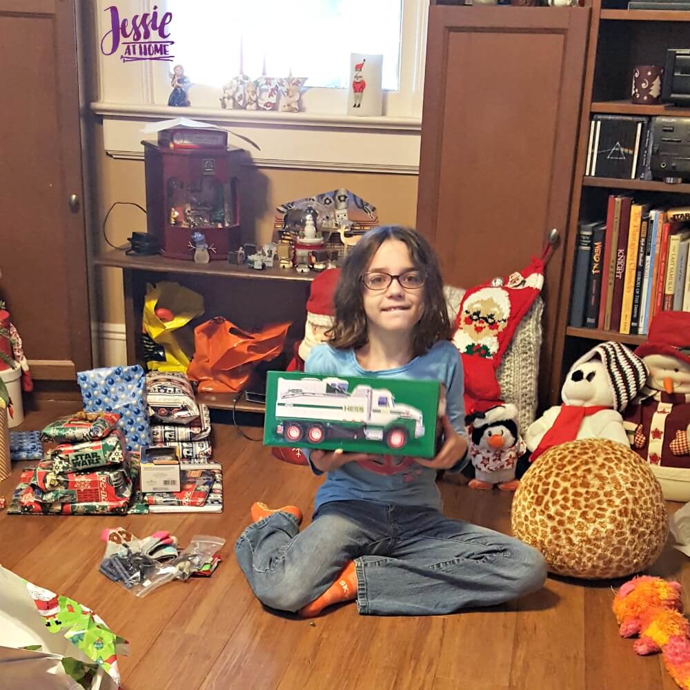 Christmas 2017 - Hess Truck