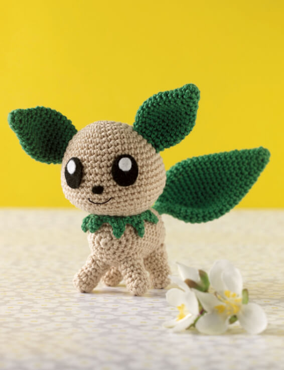 Pocket Amigurumi leafy fox