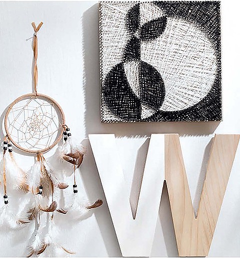 Cool String Art Black & White