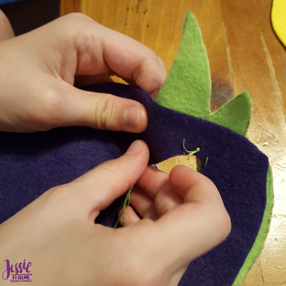 Kids Felt Cuties stitching