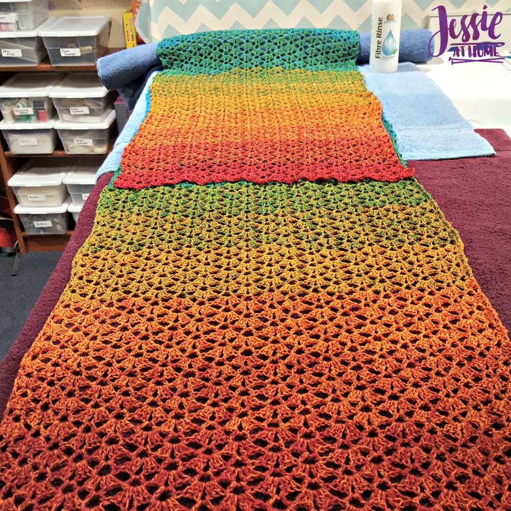 Wet blocking - lay flat