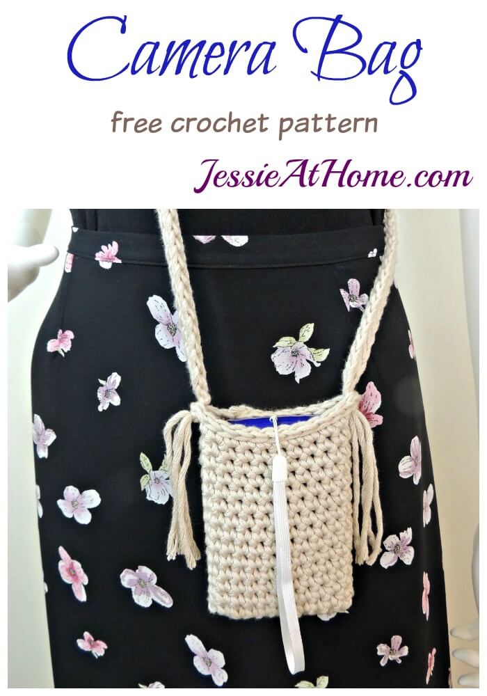 Camera Bag free crochet pattern by Jessie At Home
