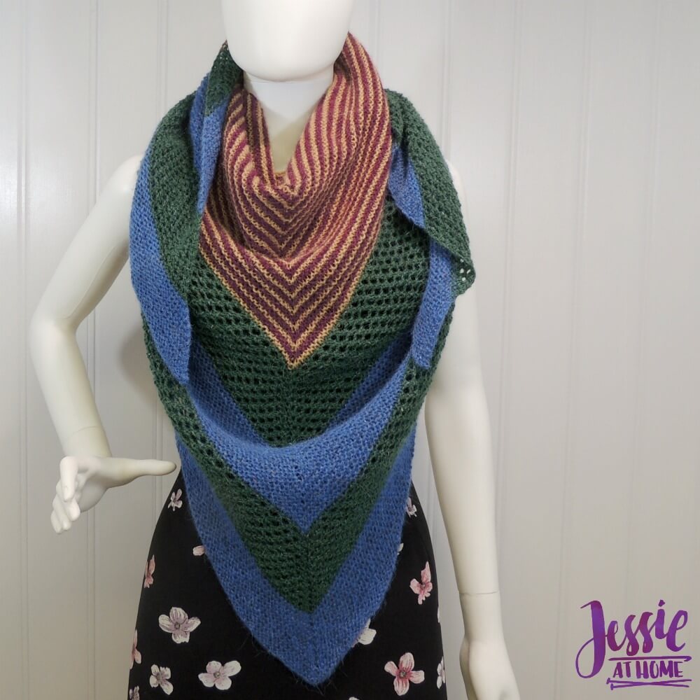 Woodland Wrap - free knit pattern by Jessie At Home - 2