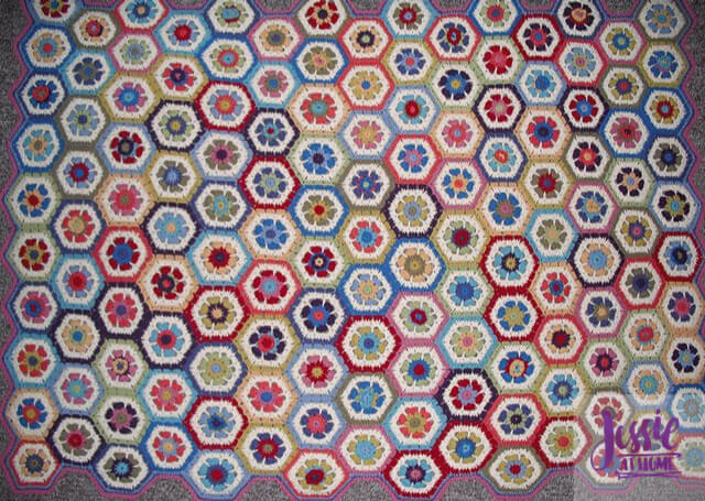Flower to Hexagon Granny free crochet pattern by Jessie At Home - full size