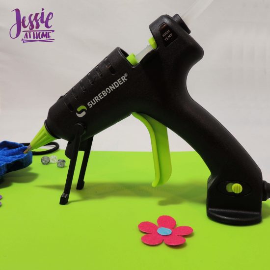 SUREBONDER Silicone Glue Gun Pad - (8 In. x 8 In.) in the Hot Glue Sticks  department at