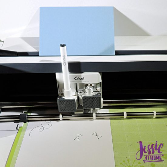 Cricut Maker Getting Started from Jessie At Home - Maker drawing