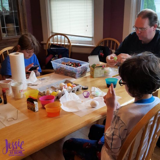 Selfie Sunday Spring Break 2019 times two from Jessie At Home - coloring eggs