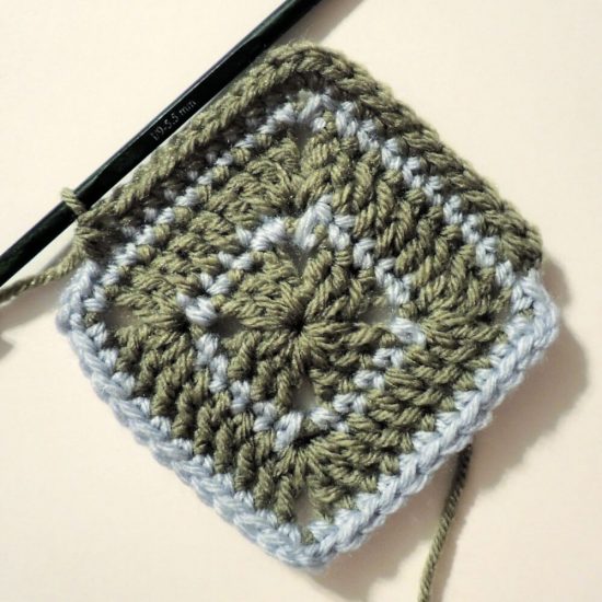 Julianna free crochet pattern by Jessie At Home - Start First Side