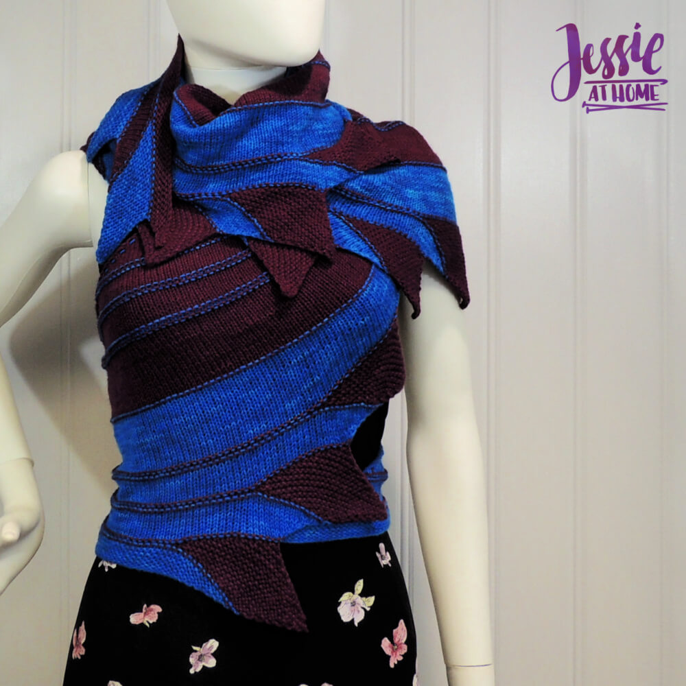 Nightbird - diagonal knit scarf pattern in contrasting colors | Jessie ...