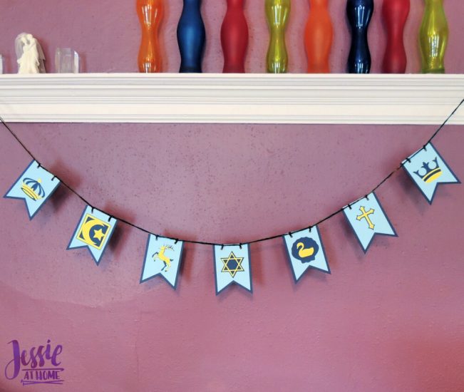 DIY Medieval Banner Cricut tutorial from Jessie At Home - Banner Done