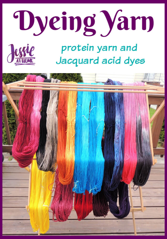 Dyeing a Long Gradient Yarn at Home with Food Dye!